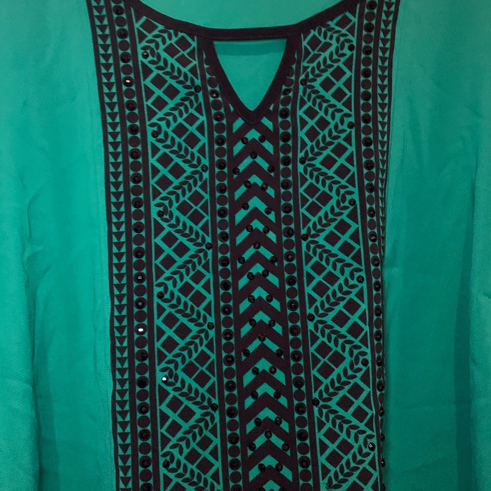 Catherine’s Green and Black Sequin Tunic - Picture 2 of 9